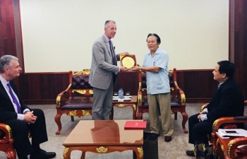 Đoàn VFW thăm và làm việc Việt Nam