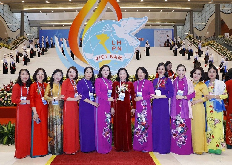Thủ tướng Chính phủ tin tưởng vào “nhận thức mới, khí thế mới” của phong trào phụ nữ Việt Nam