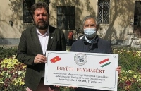 dai su nguyen tien thuc gui thu keu goi ba con cung nhau an toan vuot qua dai dich tai hungary