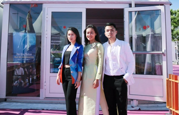 Gian hàng Việt Nam tại Cannes