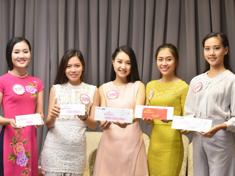 Thí sinh Hoa hậu Việt Nam hào hứng với dự án Người đẹp Nhân ái