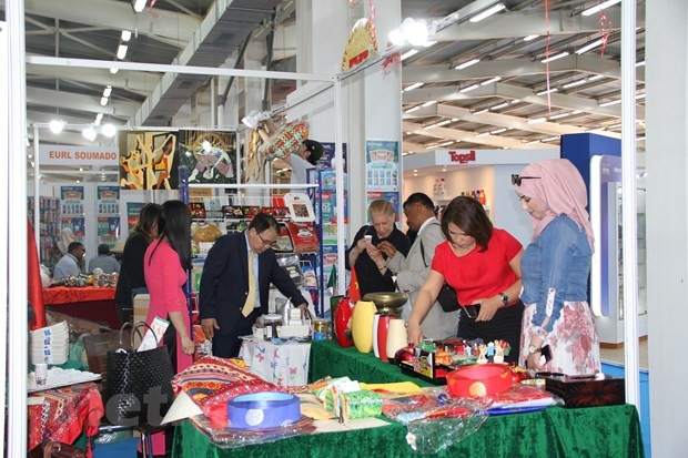 Quảng bá hàng Việt tại hội chợ thường niên lớn nhất tại Algeria