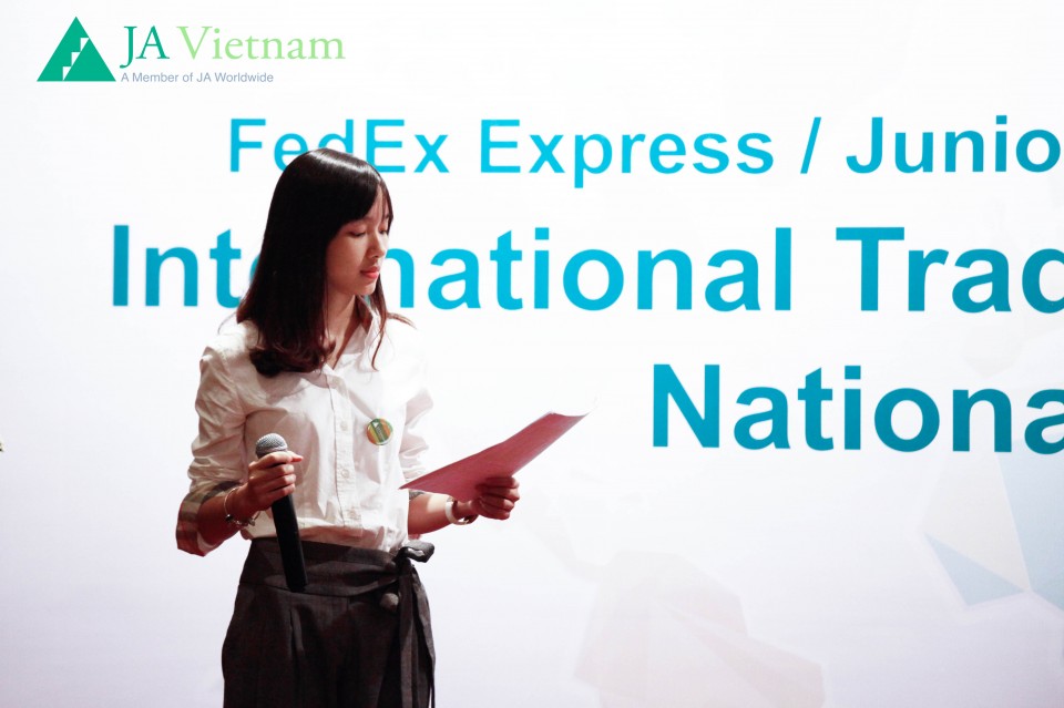 Tuổi trẻ Việt Nam sẵn sàng vươn mình ra thế giới tuoi tre viet nam san sang vuon minh ra the gioi