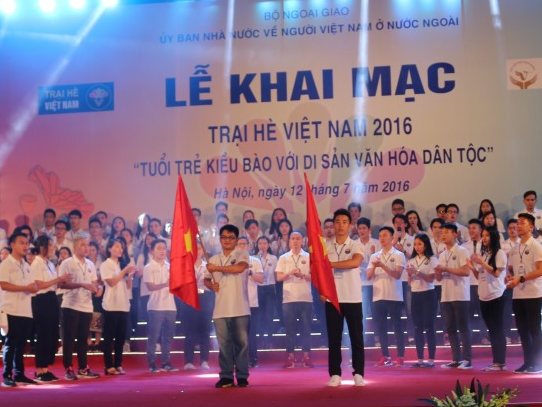 Khai mạc Trại Hè Việt Nam 2016