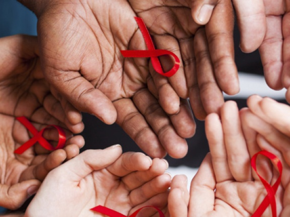 Mỹ giúp Việt Nam thúc đẩy các mục tiêu phòng chống HIV/AIDS