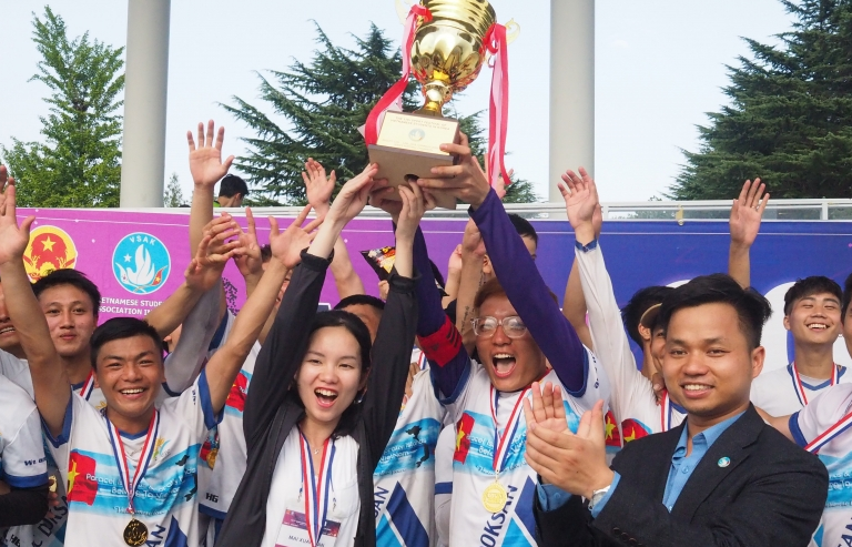 Sân chơi thể thao đầy hứng khởi của sinh viên Việt Nam tại Hàn Quốc