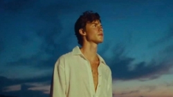 Shawn Mendes chở ‘Mùa Hè yêu thương’ giữa mùa dịch Covid-19