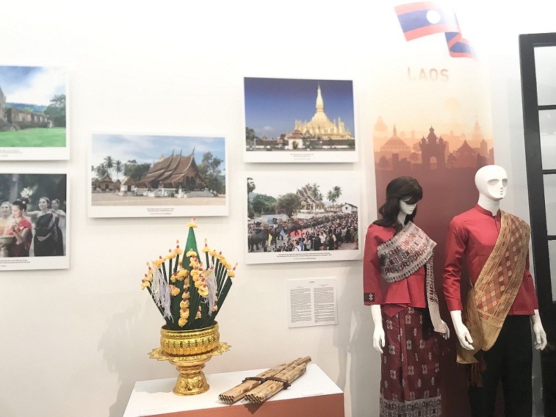 Phong phú sắc màu văn hóa ASEAN tại Hà Nội Phong phú sắc màu văn hóa ASEAN tại Hà Nội