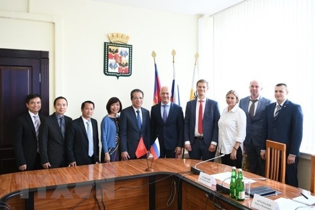 Đại sứ Việt Nam tại Nga Đặng Minh Khôi làm việc tại tỉnh Krasnodar