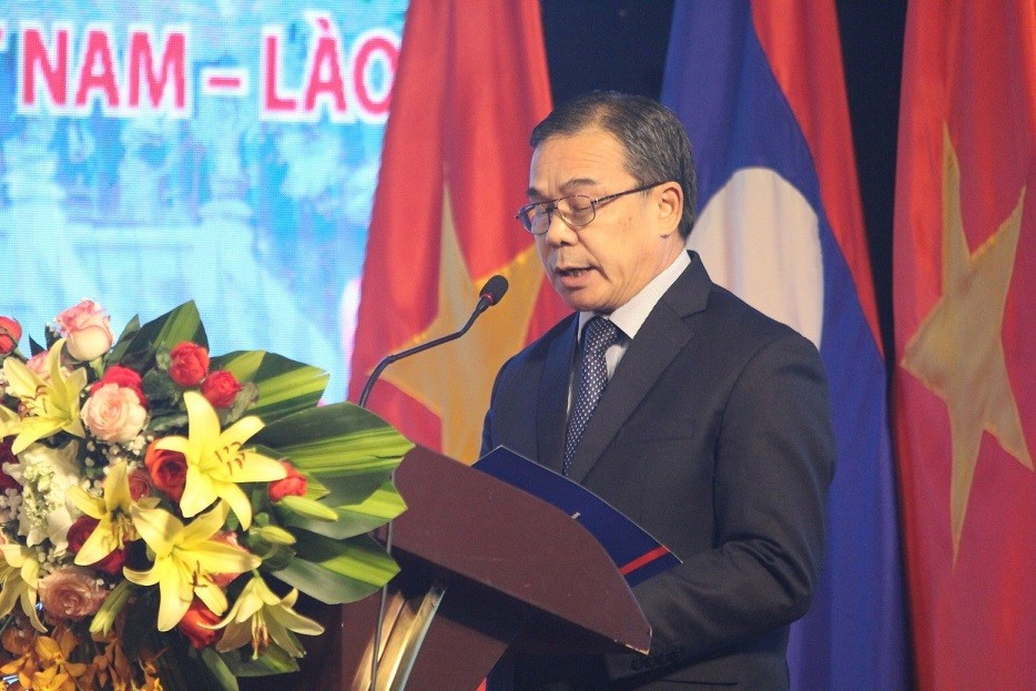 Lãnh đạo 7 tỉnh của Lào tham dự  kỉ niệm 60 năm thiết lập quan hệ ngoại giao hai nước tại Nghệ An