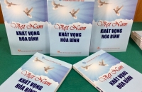 ra mat bo sach tu lieu quy nhat ky thoi chien viet nam