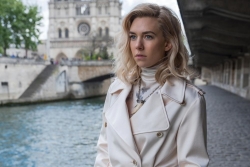 'Bông hồng nước Anh' tỏa sáng tại Liên hoan phim Venice 2020