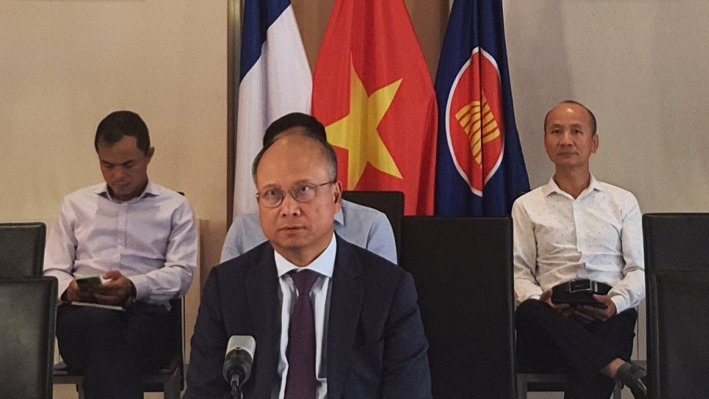 Đại sứ quán Việt Nam tại Pháp chủ trì buổi tọa đàm về chủ đề Ấn Độ Dương-Thái Bình Dương