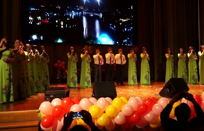 Hội Phụ nữ Việt Nam thành phố Kiev kỷ niệm 10 năm thành lập