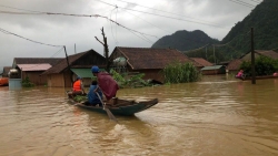 Phái đoàn Ngoại giao Hoa Kỳ tại Việt Nam gửi thông điệp chia sẻ khó khăn với người dân vùng lũ lụt miền Trung
