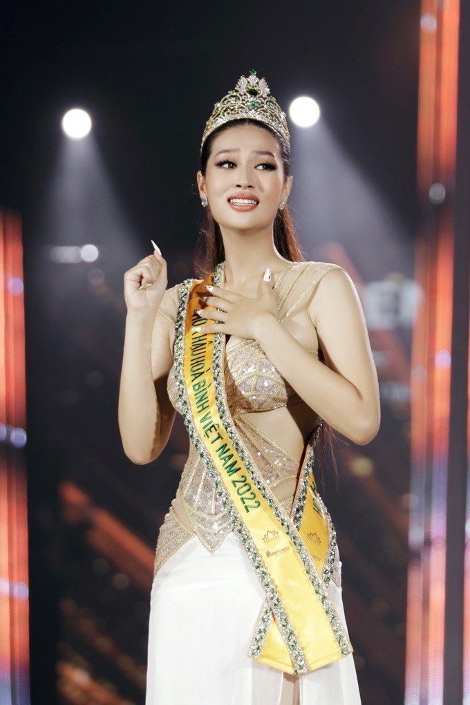 Nhan sắc Hoa hậu Hòa bình Việt Nam 2022