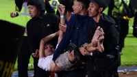 Bạo loạn sân cỏ: Tổng thống Indonesia hy vọng là 'thảm kịch bóng đá cuối cùng trong nước'