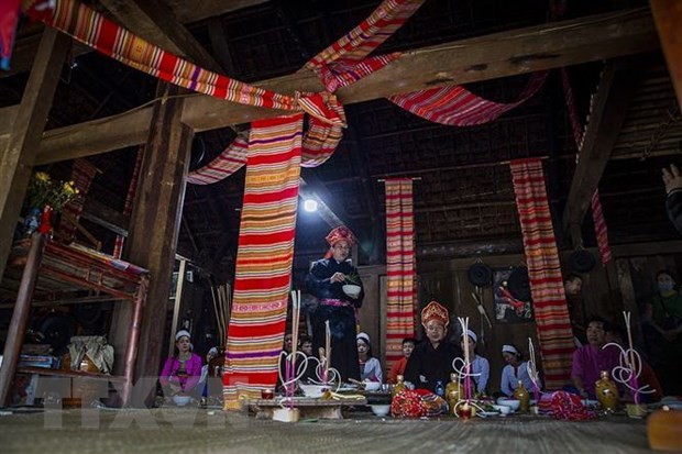 Di sản văn hóa Mo Mường sẽ được trình UNESCO ghi danh