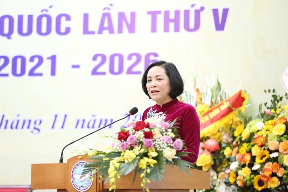 Hội hữu nghị Việt Nam-Campuchia đón nhận Huân chương Lao động hạng Nhì