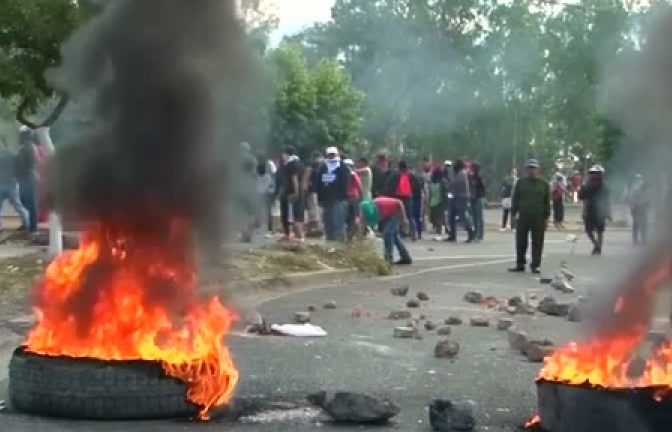 Honduras: Cảnh sát đụng độ với người biểu tình phe đối lập