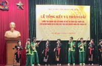 tre em co hoan canh dac biet qua net ve yeu thuong cua cac hoa si nhi