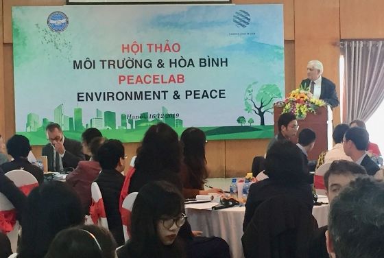Hội thảo "Môi trường và Hòa bình" tại Hà Nội