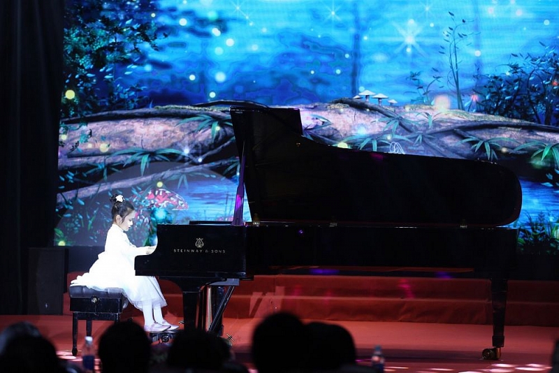 Ấn tượng đêm Gala Liên hoan nghệ thuật hữu nghị quốc tế tại Hà Nội