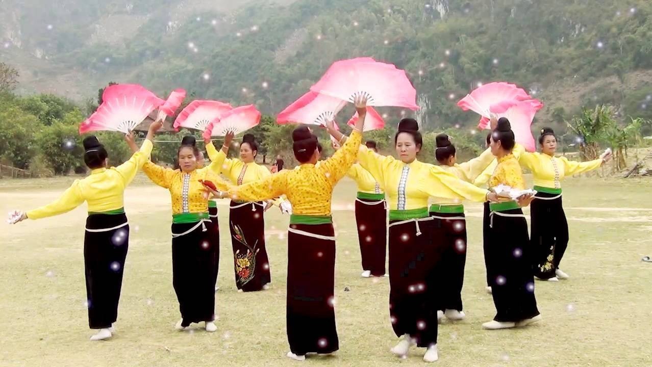 Xòe Thái và sức sống của đồng bào vùng Tây Bắc Nghệ thuật Xòe Thái - Sức sống của đồng bào vùng Tây Bắc