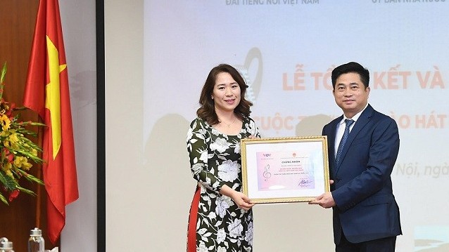 Trao 20 giải thưởng cuộc thi 'Kiều bào hát dân ca trên Đài Tiếng nói Việt Nam'