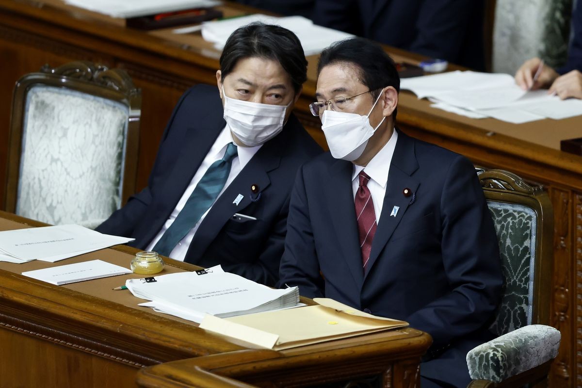 Thủ tướng Nhật Bản Kishida Fumio và Ngoại trưởng Nhật Bản Hayashi Yoshimasa sẽ dự họp Đại hội đồng Liên hợp quốc trong tháng 9. (Nguồn: Bloomberg)