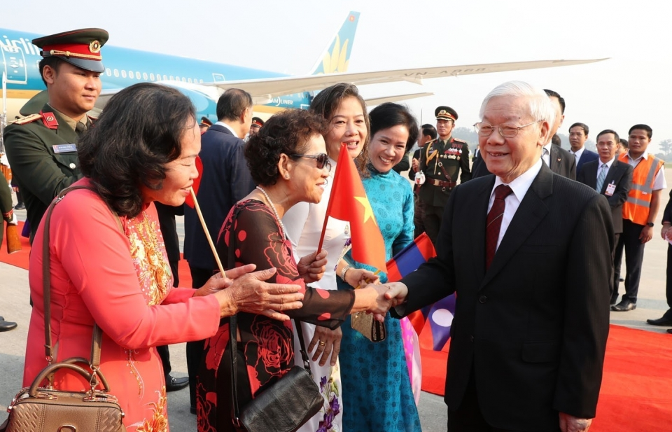 Tổng Bí thư, Chủ tịch nước Nguyễn Phú Trọng tới thủ đô Vientiane, bắt đầu thăm hữu nghị chính thức CHDCND Lào