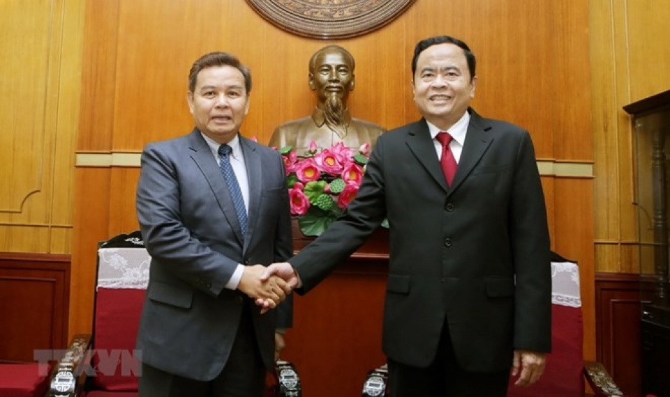 vietnamese lao fronts discuss enhanced ties