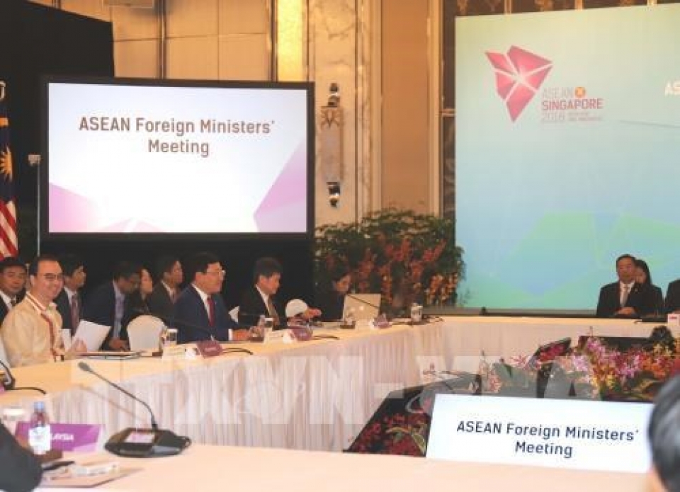 asean foreign ministers meeting opens in singapore