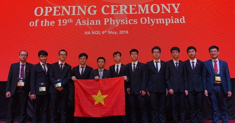 vietnam bags four golds at 19th asian physics olympiad