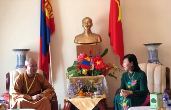 Lãnh đạo Giáo hội Phật giáo Việt Nam thăm ĐSQ Việt Nam tại Mông Cổ