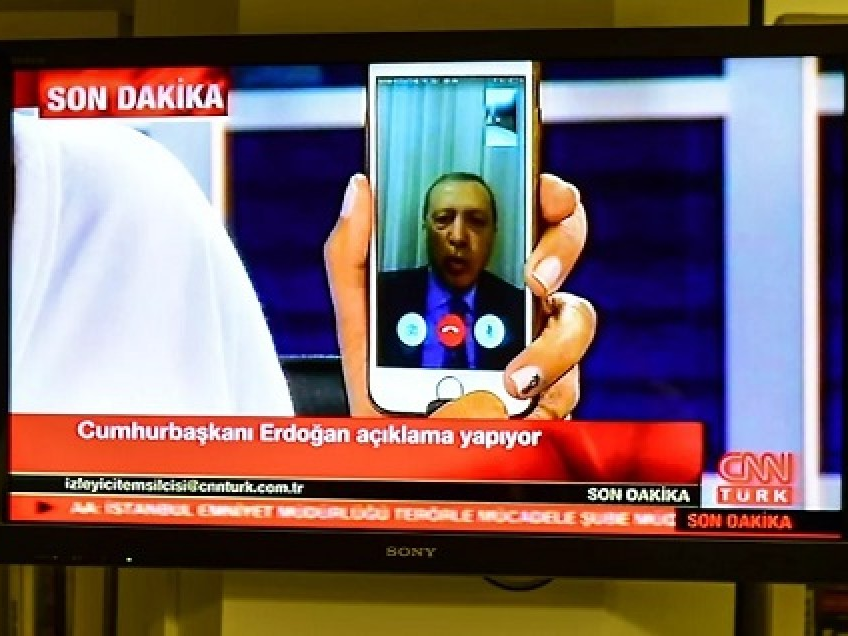 Truyền thông góp phần làm thất bại đảo chính ở Thổ Nhĩ Kỳ