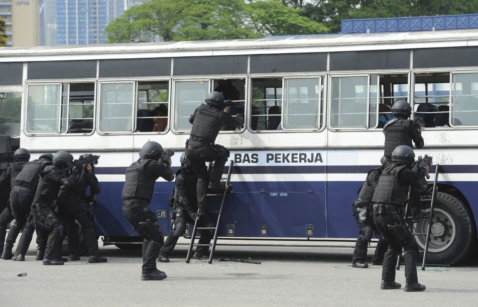 Malaysia bắt giữ 9 nghi can khủng bố