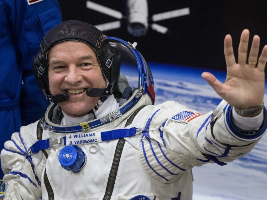 Phi hành gia Jeff Williams sống hơn 520 ngày trong không gian