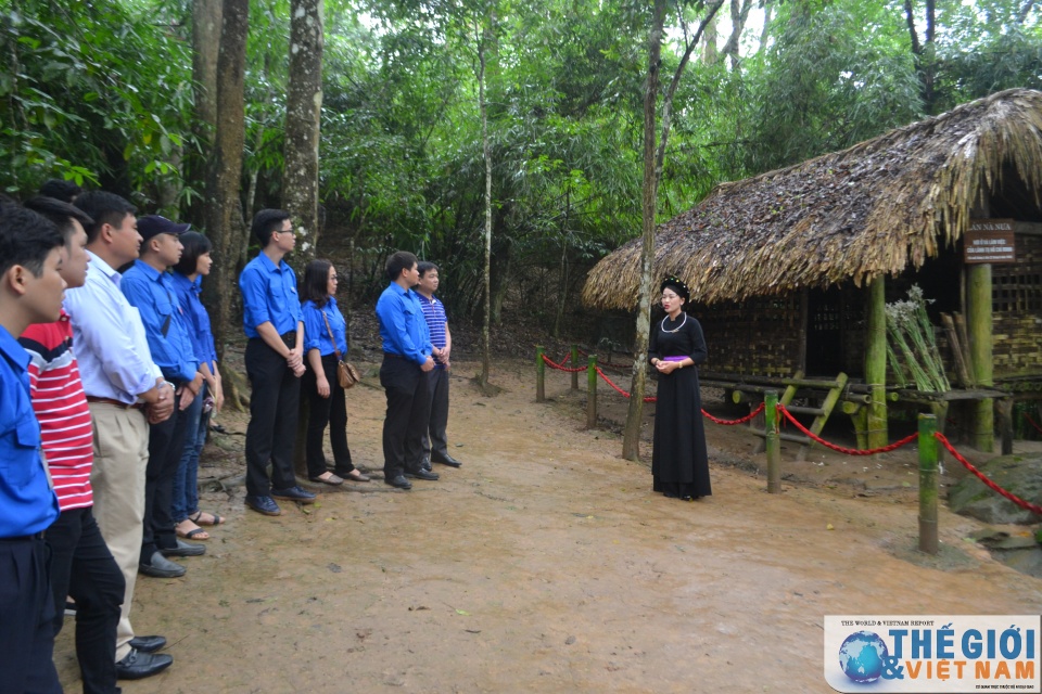 doan thanh nien bo ngoai giao hanh trinh ve nguon tai tuyen quang