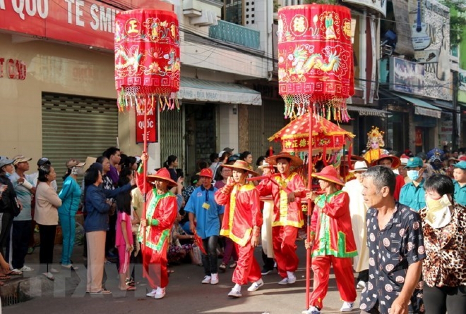 nghinh ong festival in full swing in binh thuan