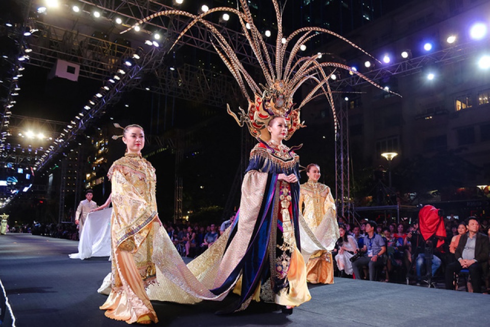 first fashionology festival opens in ho chi minh city