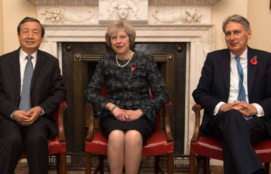 Thủ tướng Theresa May kêu gọi Trung Quốc đầu tư vào Anh