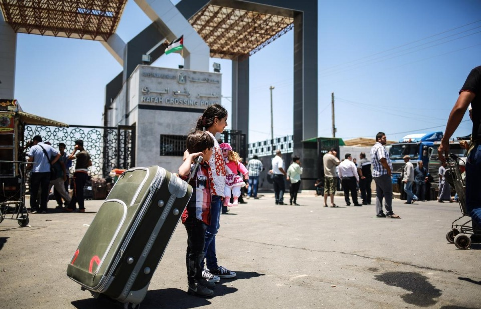 Ai Cập mở cửa khẩu Rafah với Palestine lần đầu tiên trong một thập kỷ
