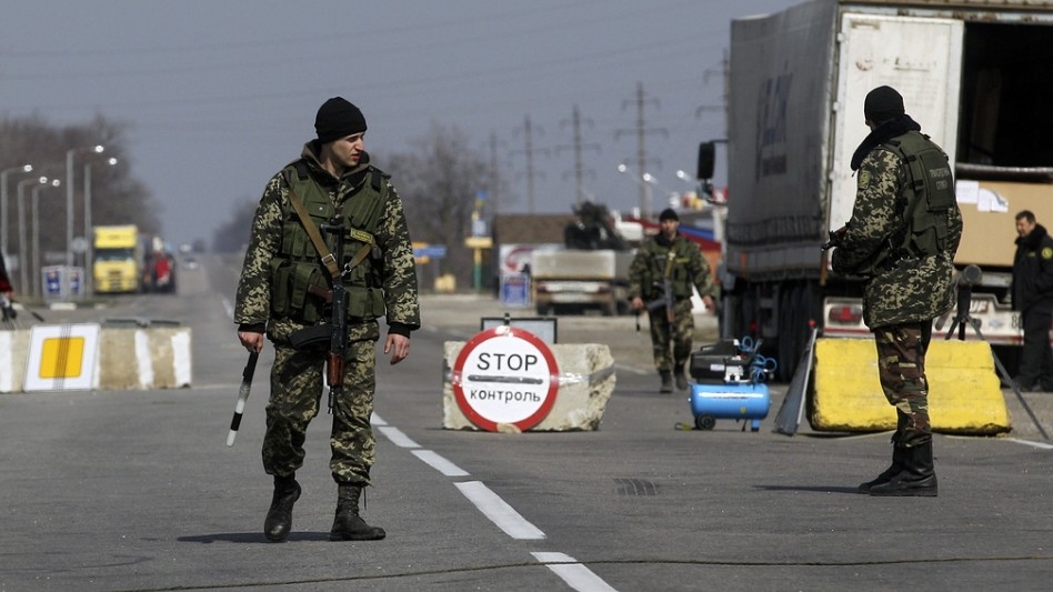 Ukraine áp đặt hạn chế về việc đi lại đối với công dân Nga