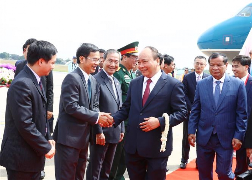 pm nguyen xuan phuc arrives in cambodia for mekong lancang summit