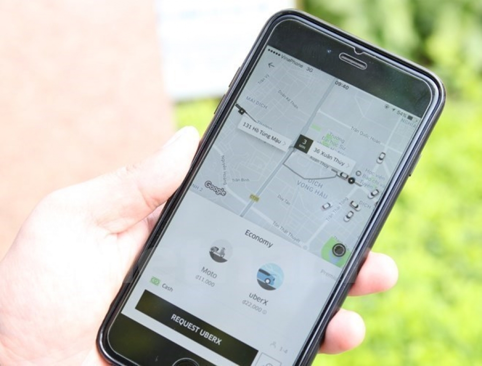 ha noi bans uber grab cars during rush hours