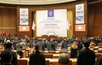 party chief nguyen phu trong greets appf 26 delegation heads