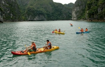 Vietnam welcomes over 1.43 million foreign tourists