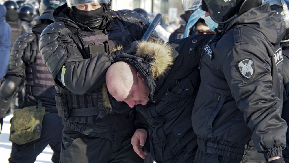 Nga bắt giữ hơn 230 người tuần hành trái phép ủng hộ nhân vật đối lập Navalny