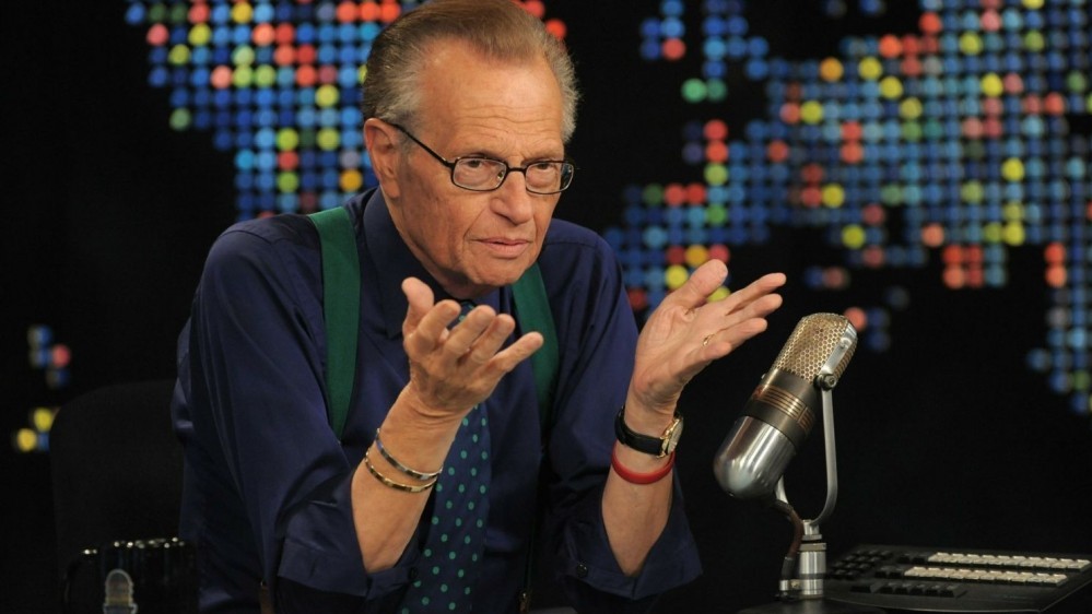 Larry King - Huyền thoại ngành truyền hình Mỹ qua đời ở tuổi 87 do dịch Covid-19